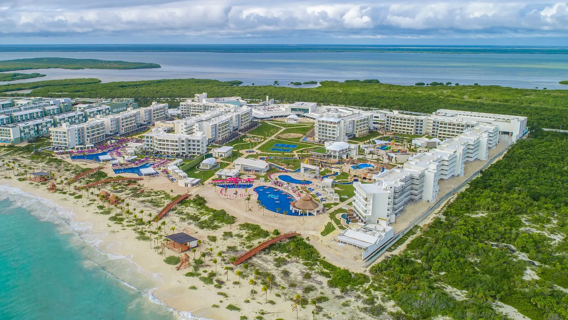 Home Page - TravelVIP planet hollywood beach resort cancun 2021 aerial iew