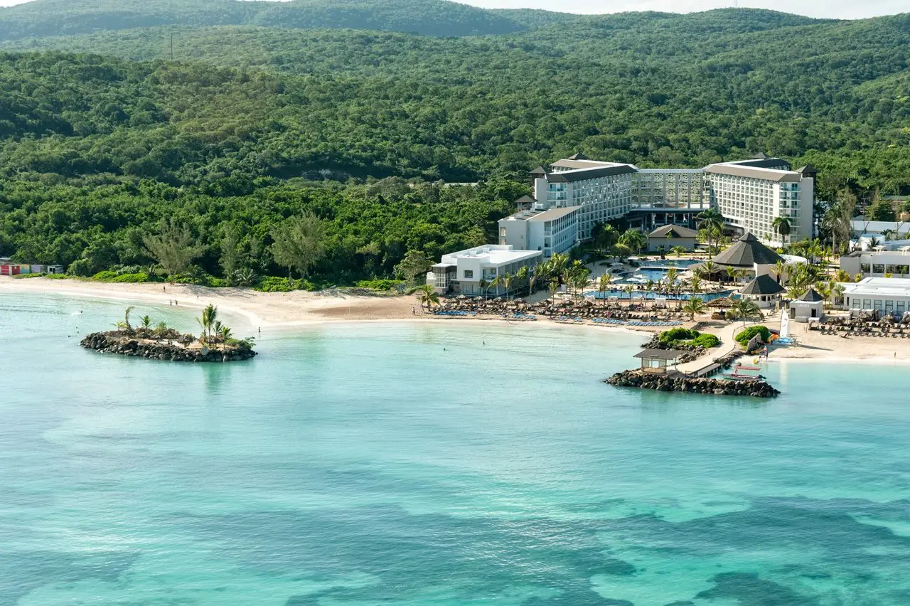 Home Page - TravelVIP royalton white sands best aerial